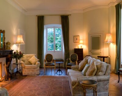 Chateau de Lamostonie